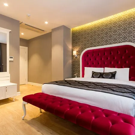 Dencity & Hotel